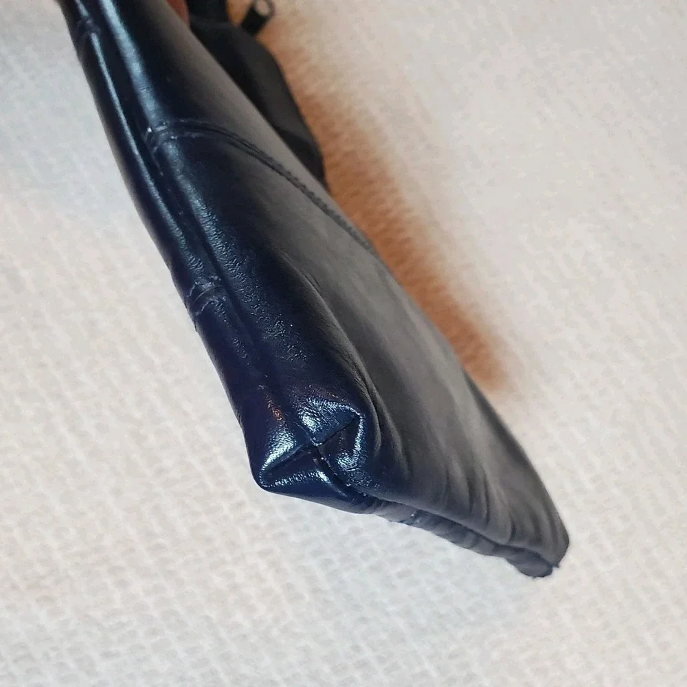 Contessa Vtg Geniune Leather‎ Clutch Navy Evening Minimalist Luxe EUC